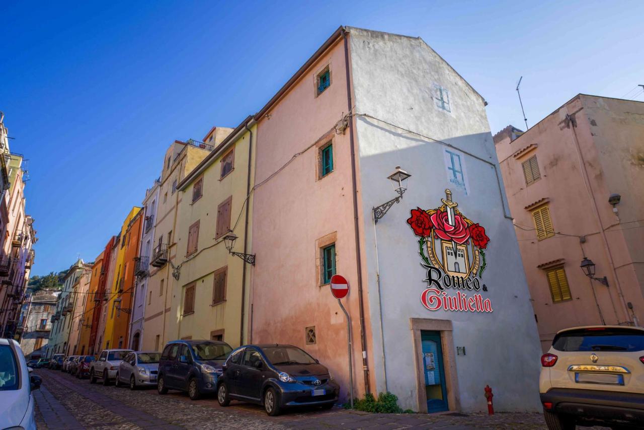 Romeo&Giulietta rooms Bosa Esterno foto